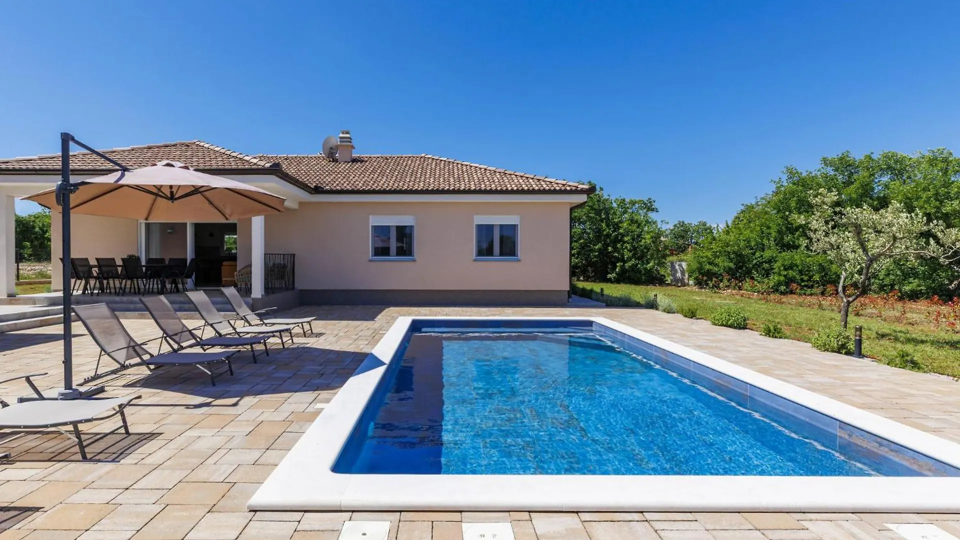 Holiday Home Villa Fortuna By Interhome Labin  Kroatien